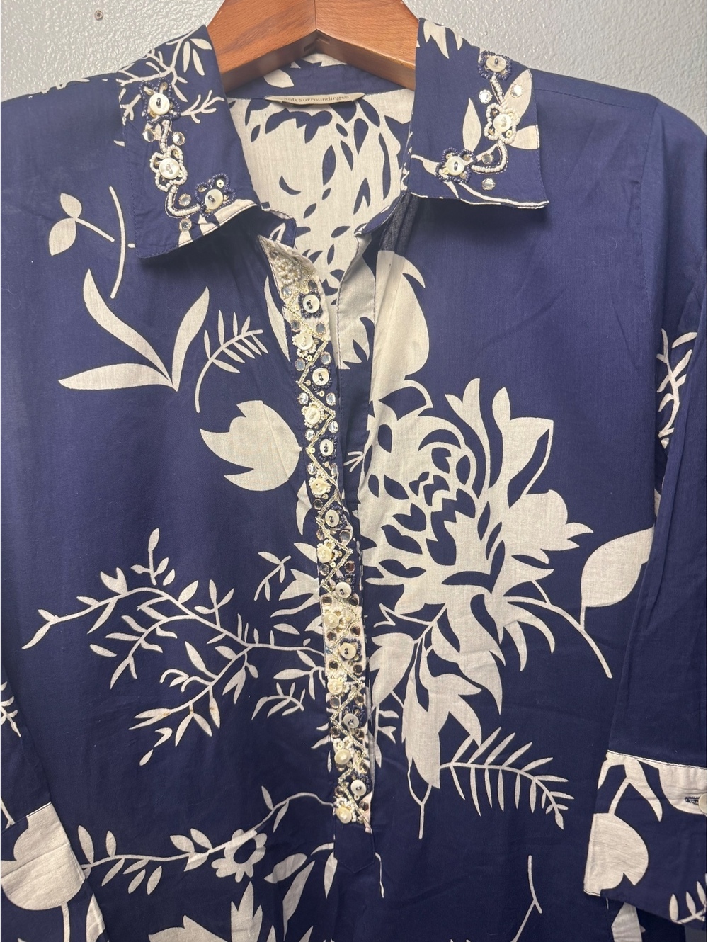 Soft Surroundings Navy Floral Embellished Cotton Tunic Beach Cover Up - Picture 4 of 11